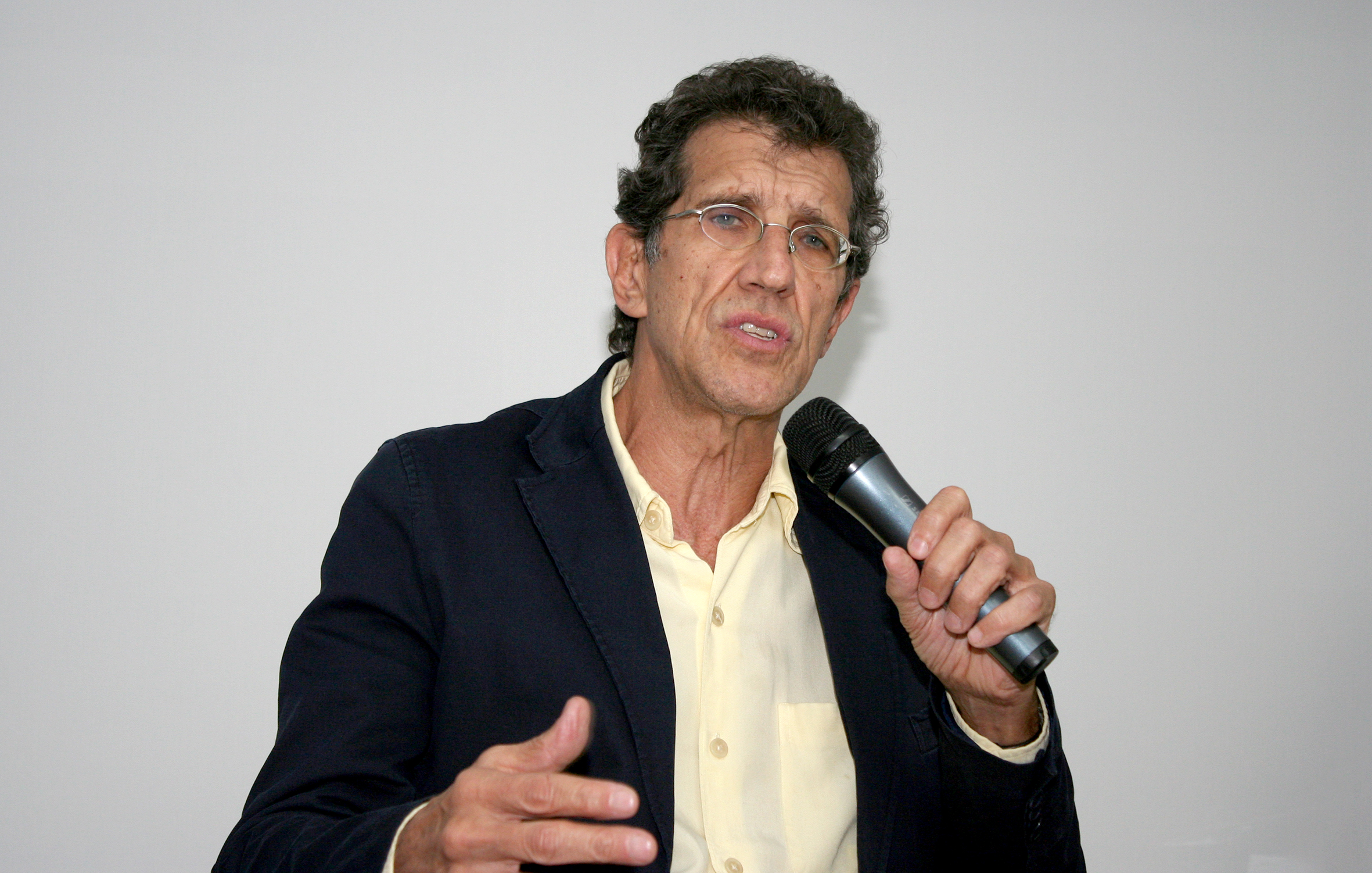 Ultra-ataque: pesquisador brasileiro é alvo de transnacionais de alimentos